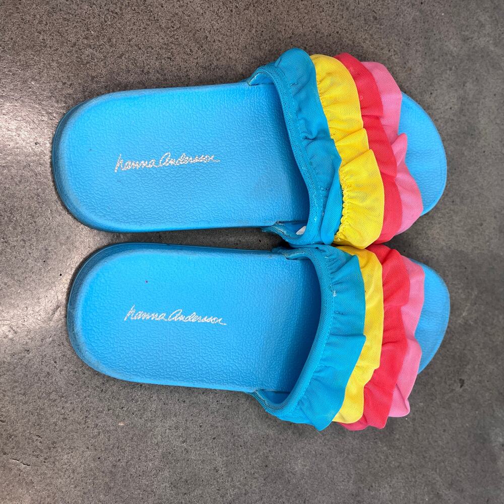 Hanna Andersson rainbow ruffle blue slides sandals girls size 2